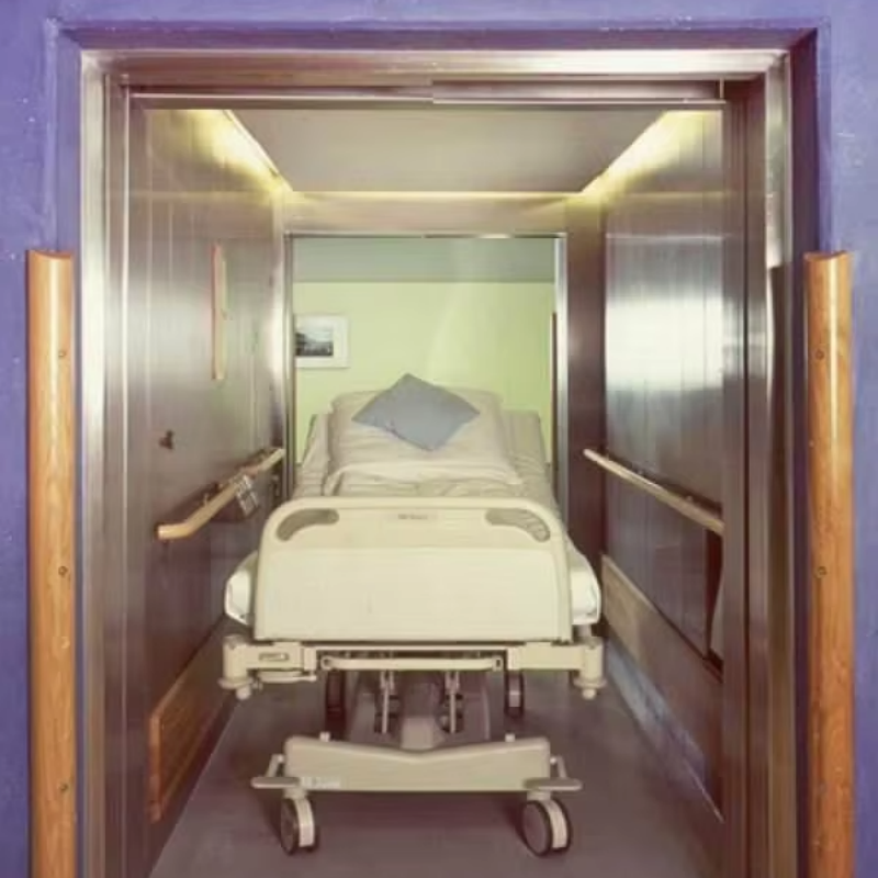 VTEH101 Hospitalsbårelevator med AC-drev ISO-certificeret højkapacitet til patientbåretransport Glat sikker betjening